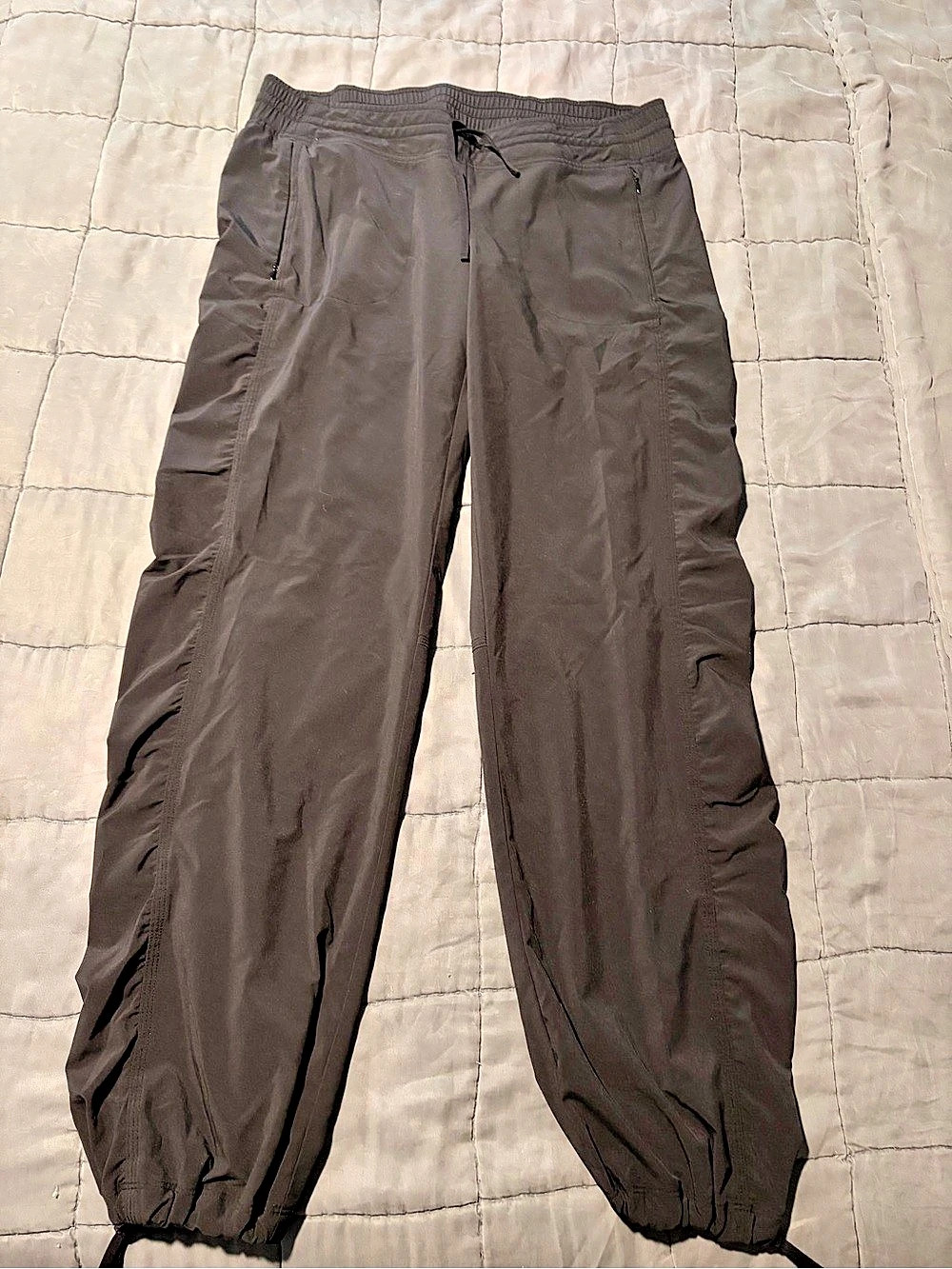 Athleta Attitude Pant Jogger Pants Black Size 12